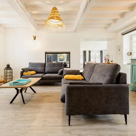 Maison De Charme Avec Jardin Pres De Nantes, 4 Chambres, Wifi, Equipements Bebe Et Babyfoot - Fr-1-306-1272