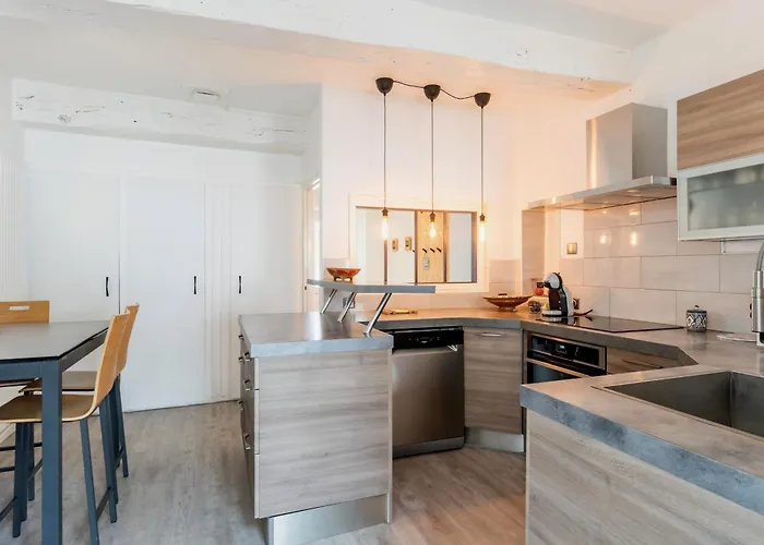 Maison De Charme Avec Jardin Pres De Nantes, 4 Chambres, Wifi, Equipements Bebe Et Babyfoot - Fr-1-306-1272 *