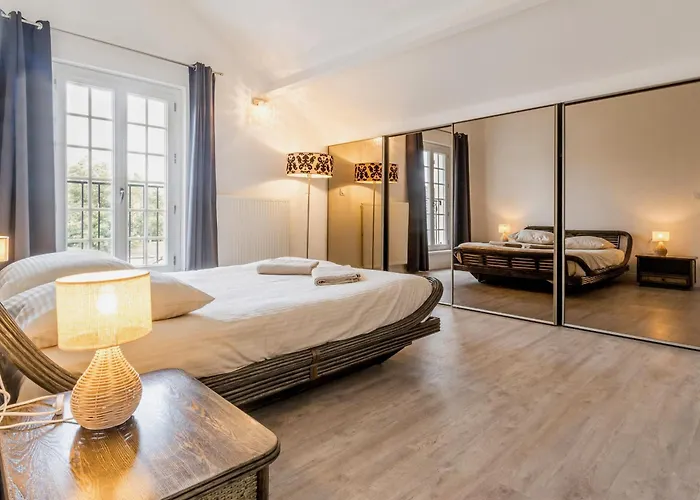 Maison De Charme Avec Jardin Près De Nantes, 4 Chambres, Wifi, équipements Bébé Et Babyfoot - Fr-1-306-1272 *